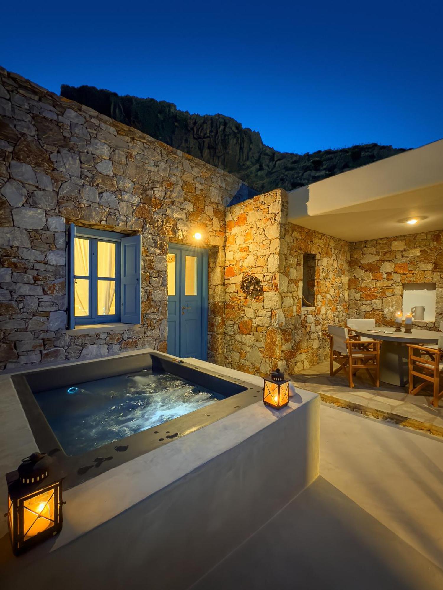 Sirocos Karavostasis (Folegandros) Exterior foto